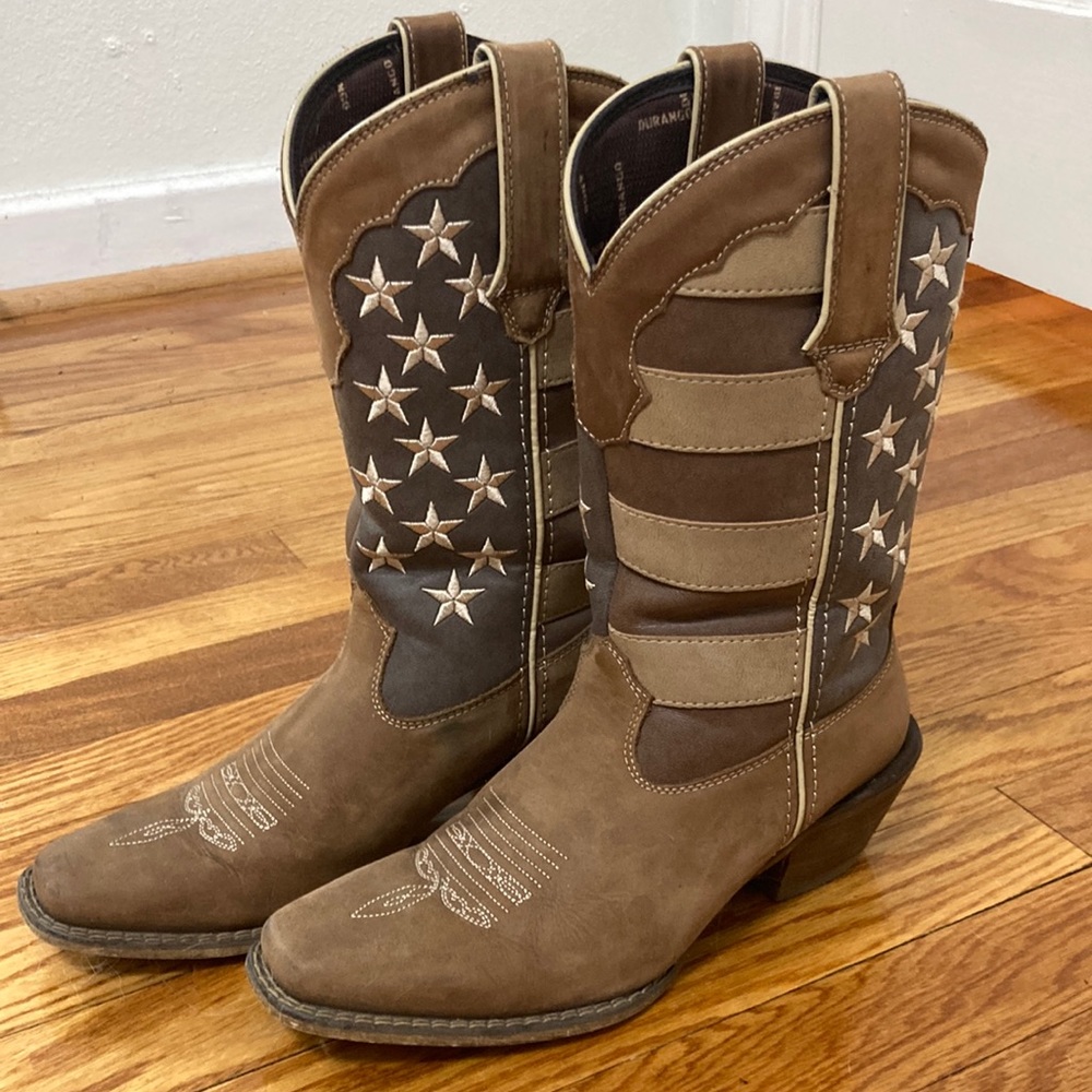 Durango cowboy boots size 7M